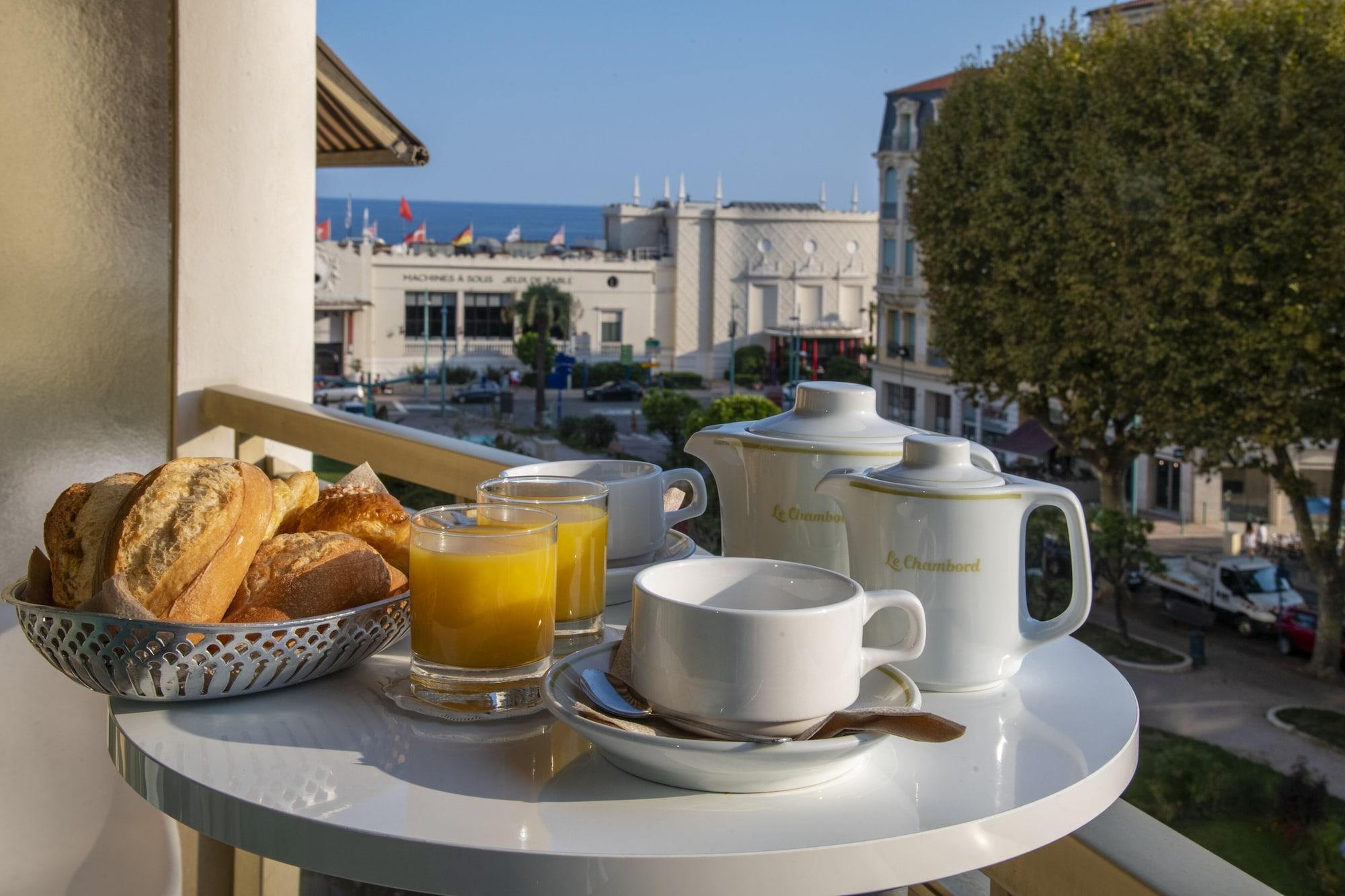 Hotel Chambord Menton Eksteriør billede